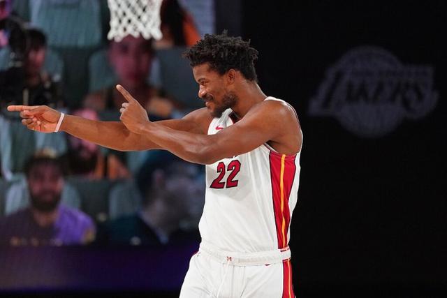 三千名跑者竞速山西榆社云竹湖 赛道串联生态与人文地标三千名跑者竞速山西榆社云竹湖 赛道串联生态与人文地标