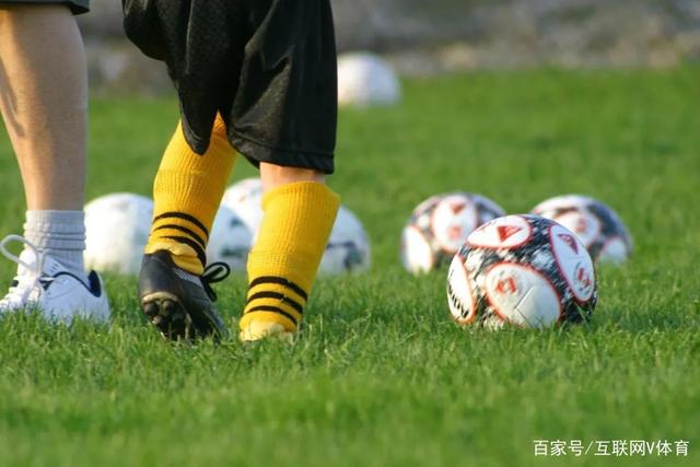 欧足联官网意大利VS阿尔巴尼支持比例：意大利胜38%